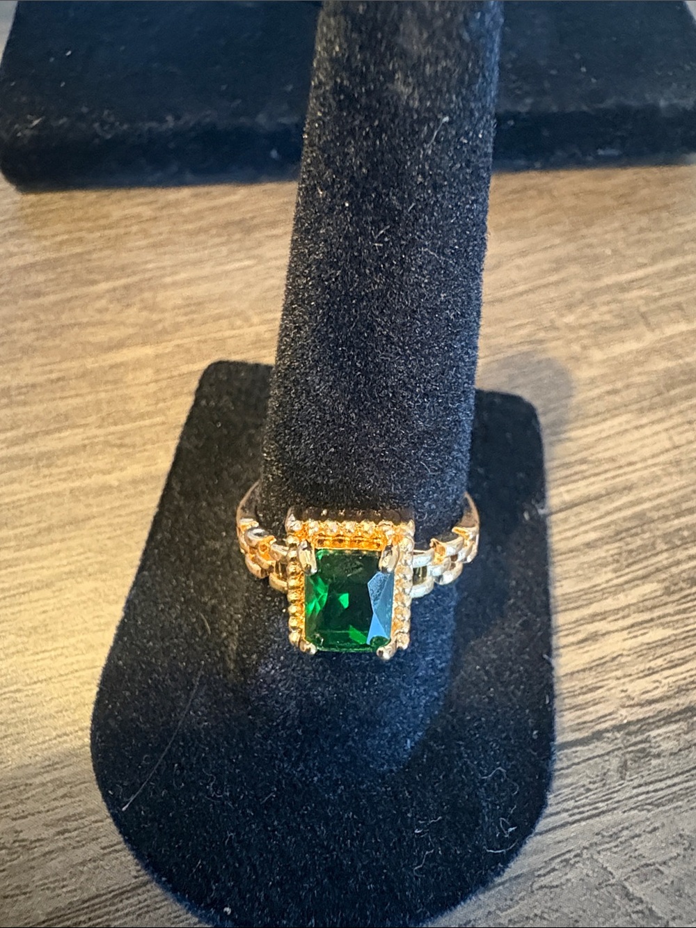 Gold Ring with Emerald Green Rectangular Stone